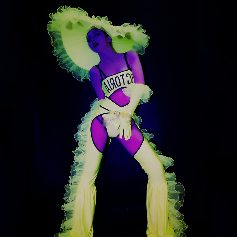 Jumpsuit Neon Dj Ds Bar Klub M - Board Game Yogi ulasan dan harga